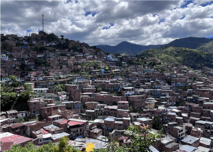 Comuna 13 – A New History